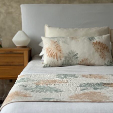 Almohadones y pie de cama- Modelo Miami
