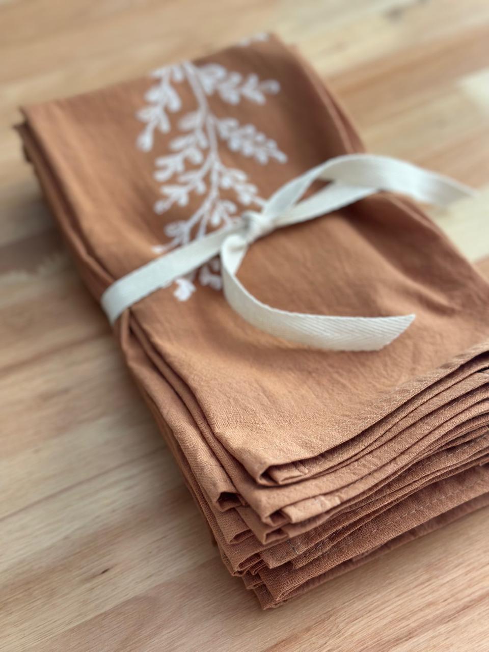 Servilletas estampadas a mano x 4 unidades- canela