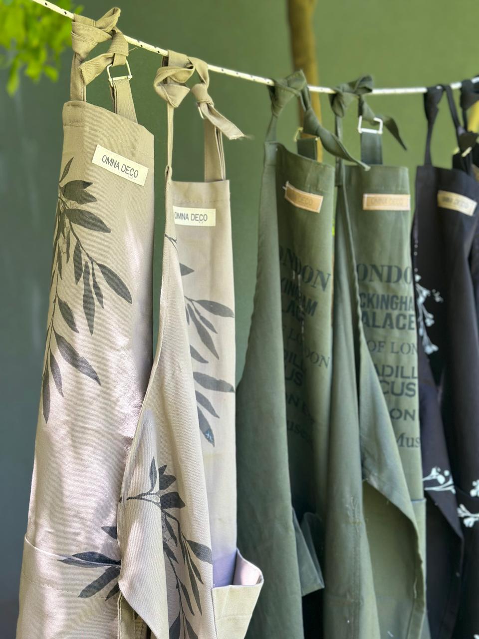 Delantal gabardina estampado a mano – Caqui/Verde Militar/Negro