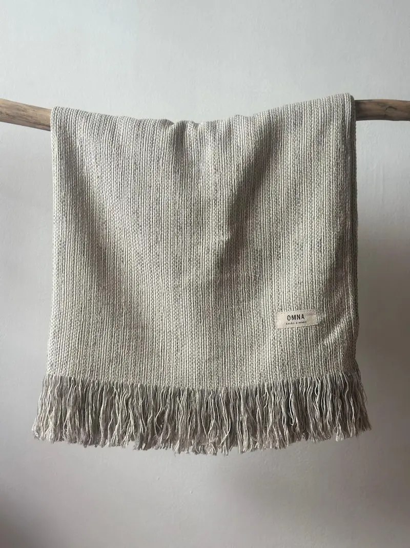 Manta Imperfecta- gris perla